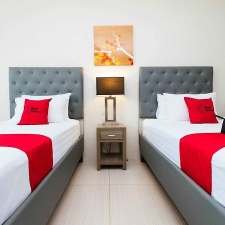 Reddoorz Premium @ Sampaloc Makati Ξενοδοχείο Μακάτι Εξωτερικό φωτογραφία