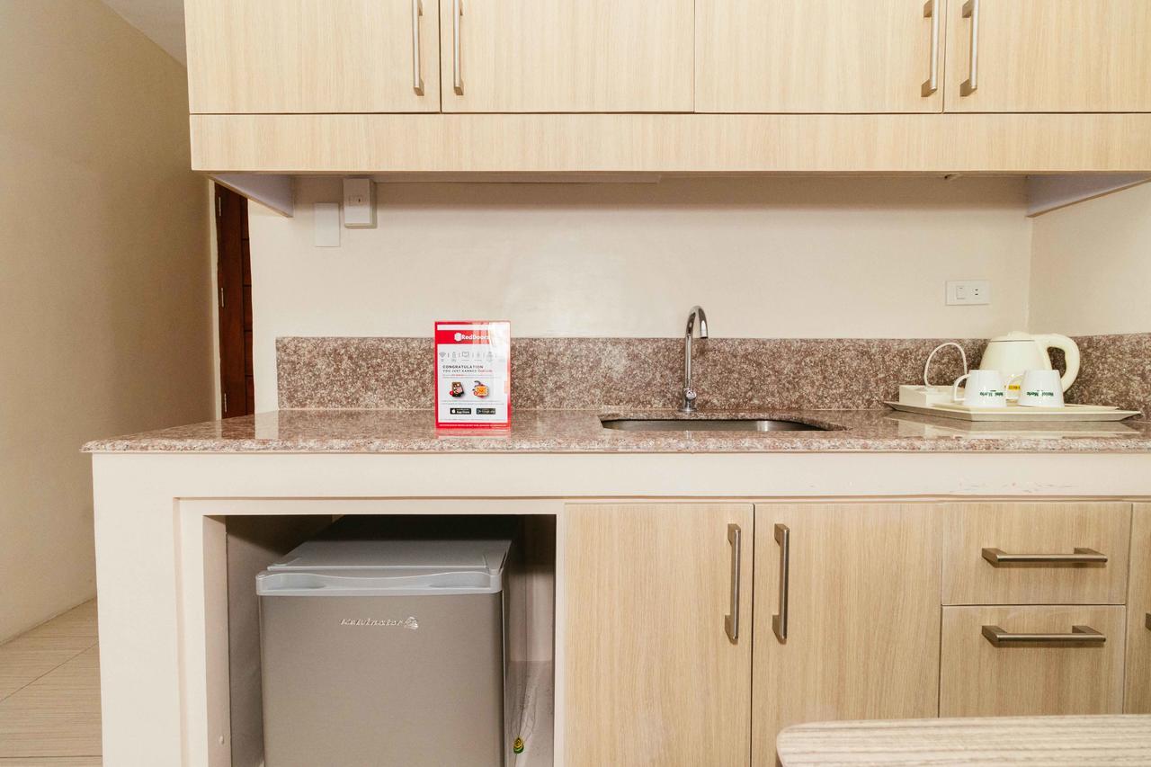 Reddoorz Premium @ Sampaloc Makati Ξενοδοχείο Μακάτι Εξωτερικό φωτογραφία