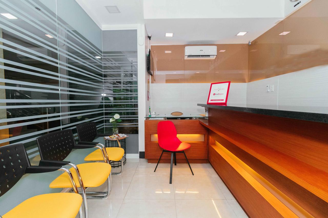 Reddoorz Premium @ Sampaloc Makati Ξενοδοχείο Μακάτι Εξωτερικό φωτογραφία