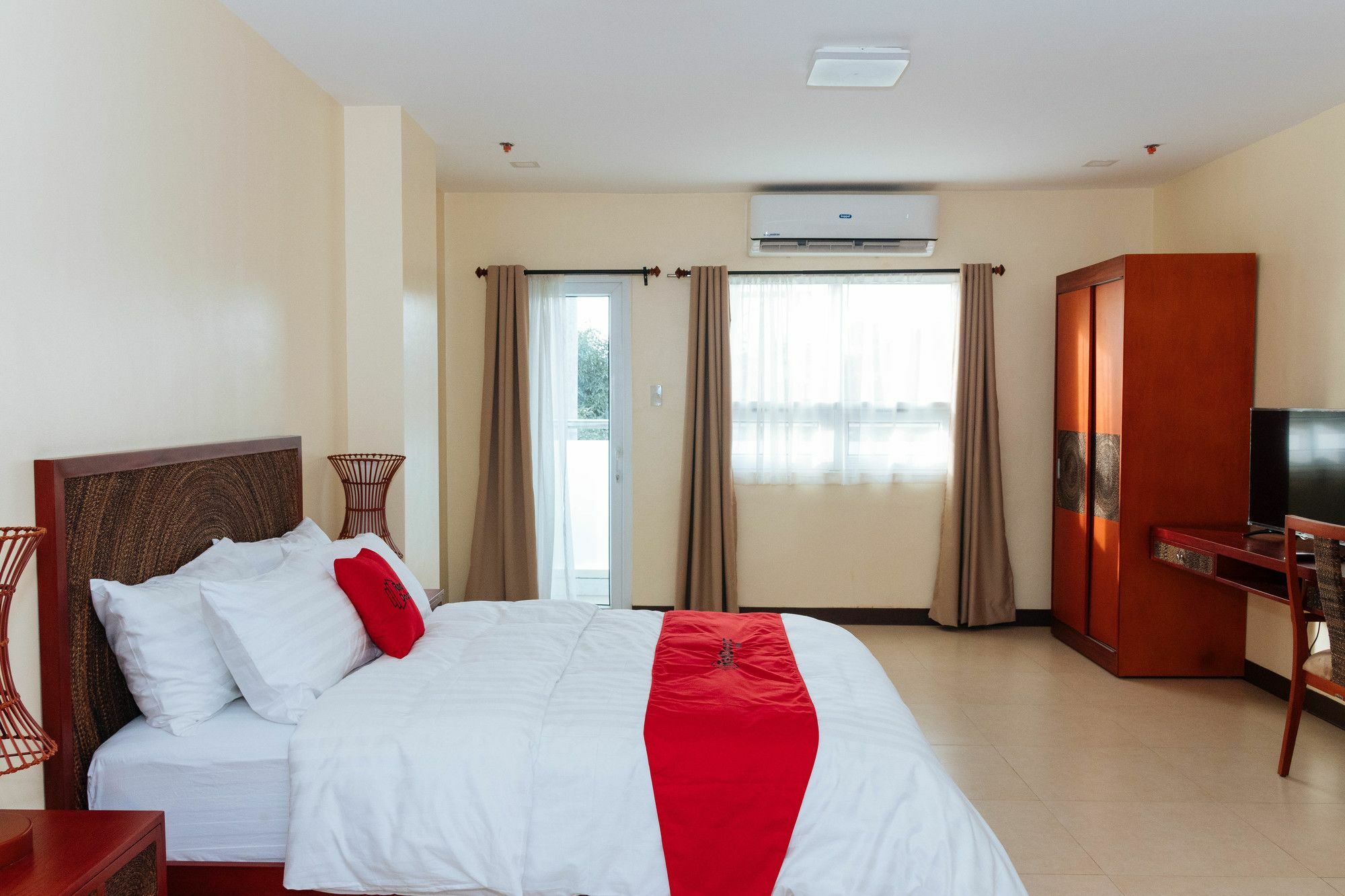 Reddoorz Premium @ Sampaloc Makati Ξενοδοχείο Μακάτι Εξωτερικό φωτογραφία
