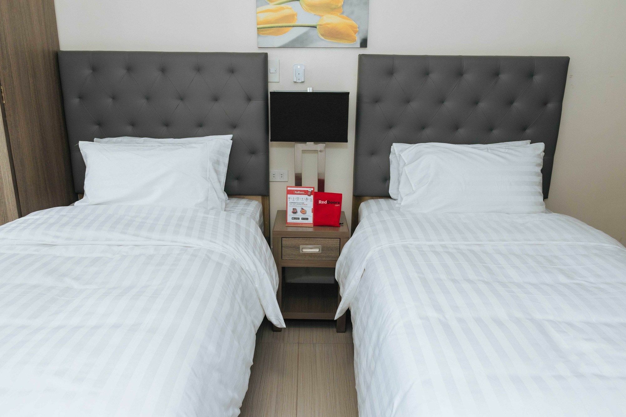Reddoorz Premium @ Sampaloc Makati Ξενοδοχείο Μακάτι Εξωτερικό φωτογραφία